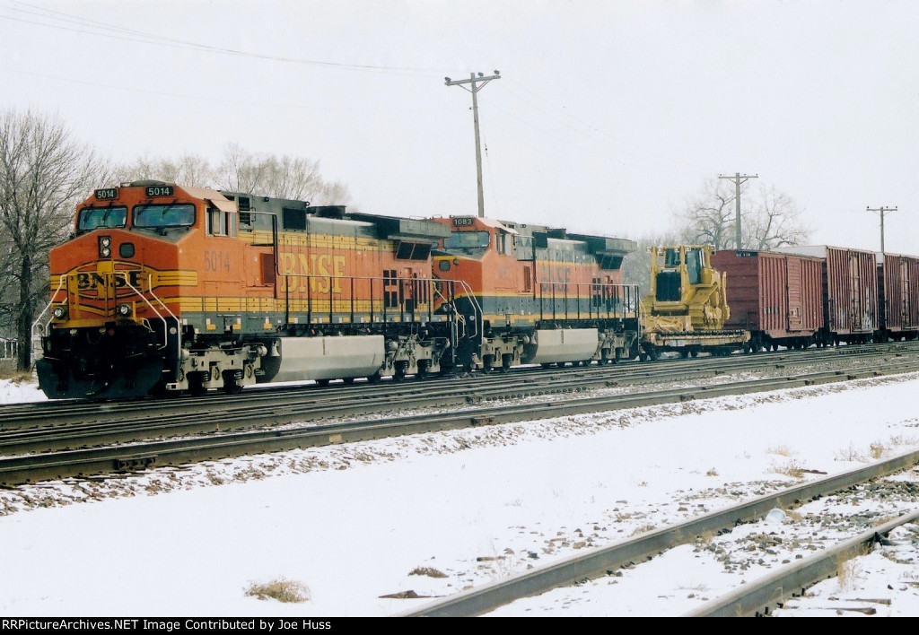 BNSF 5014 West